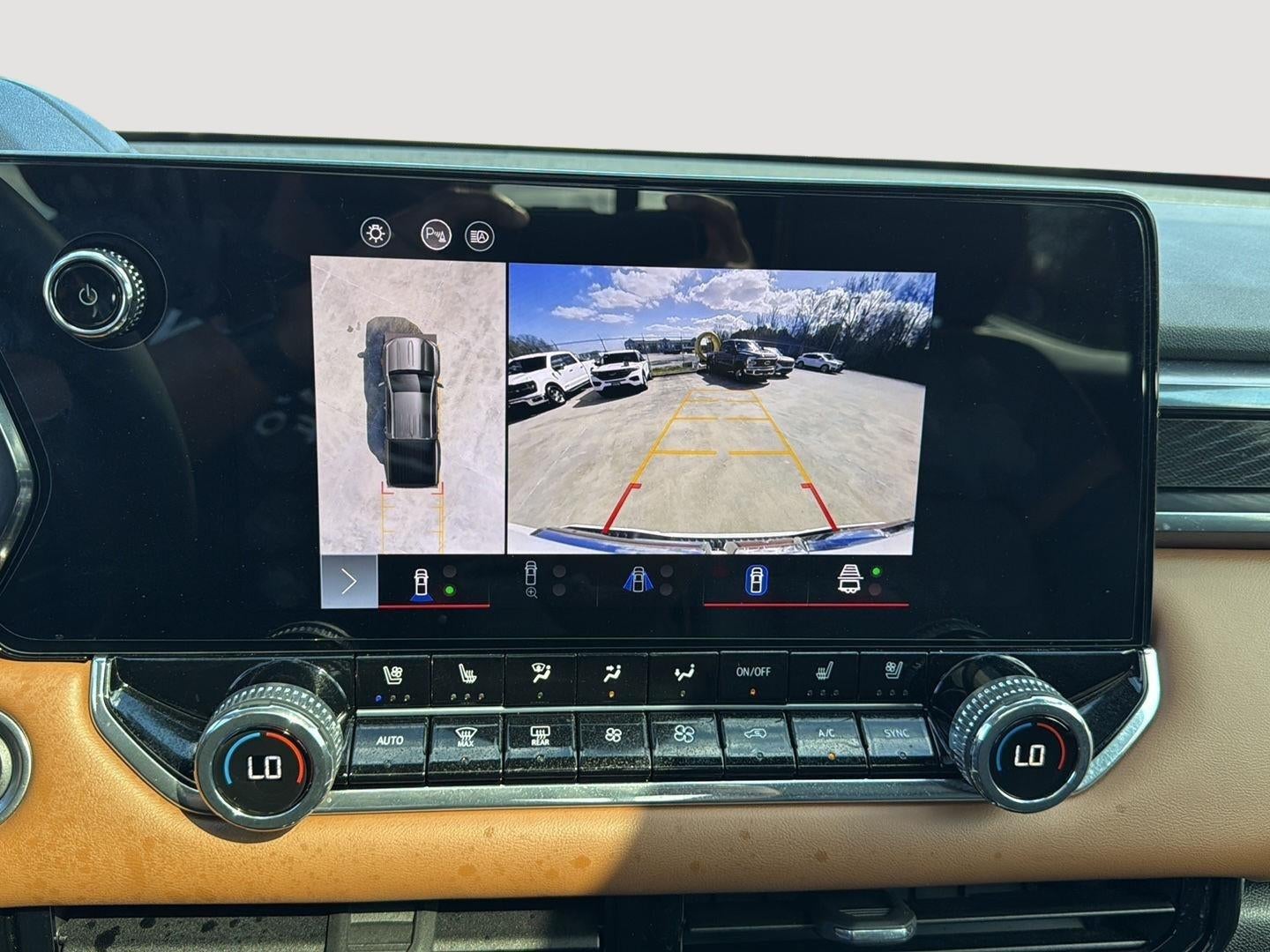 2024 GMC Canyon 4WD AT4