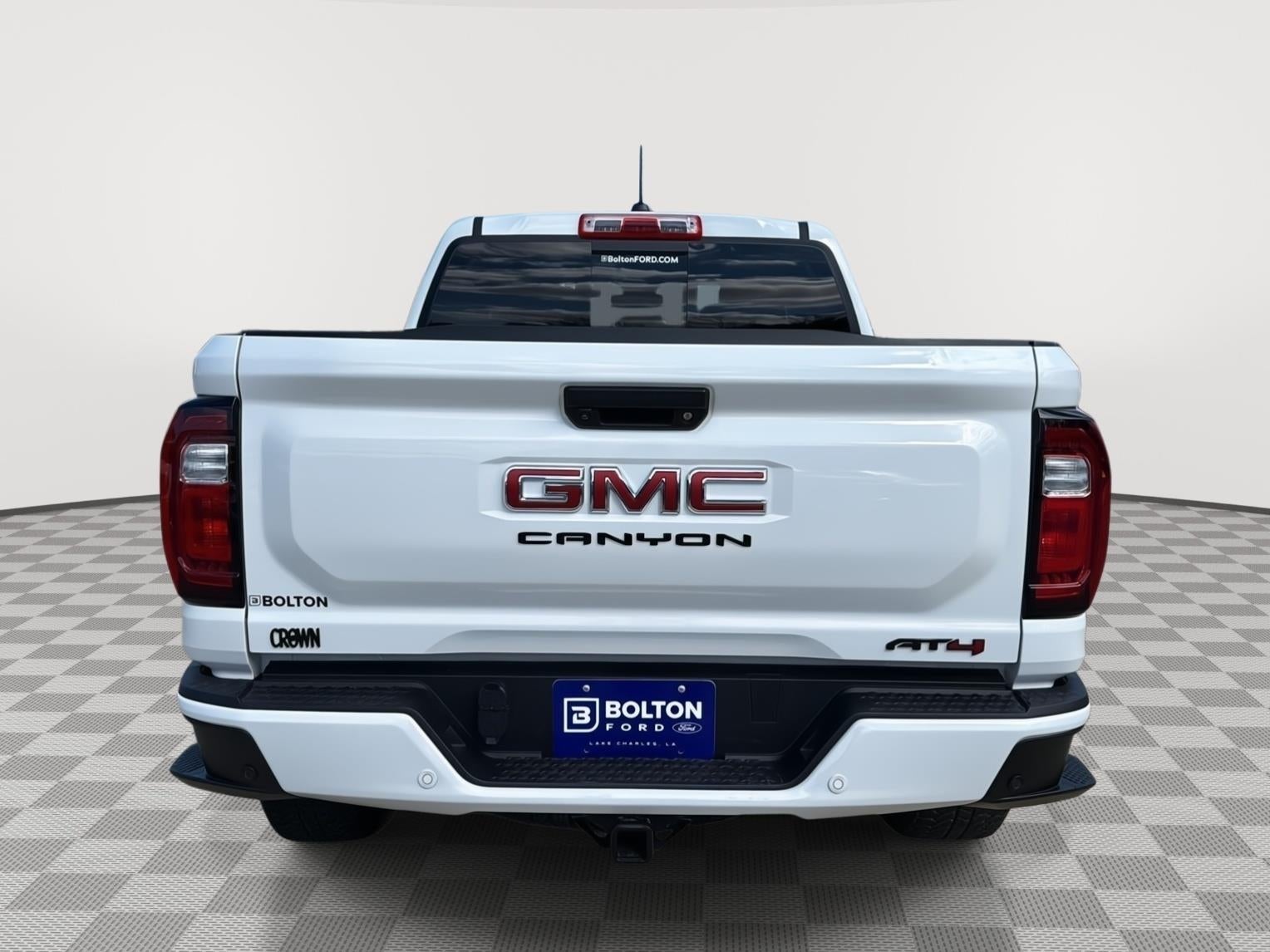 2024 GMC Canyon 4WD AT4