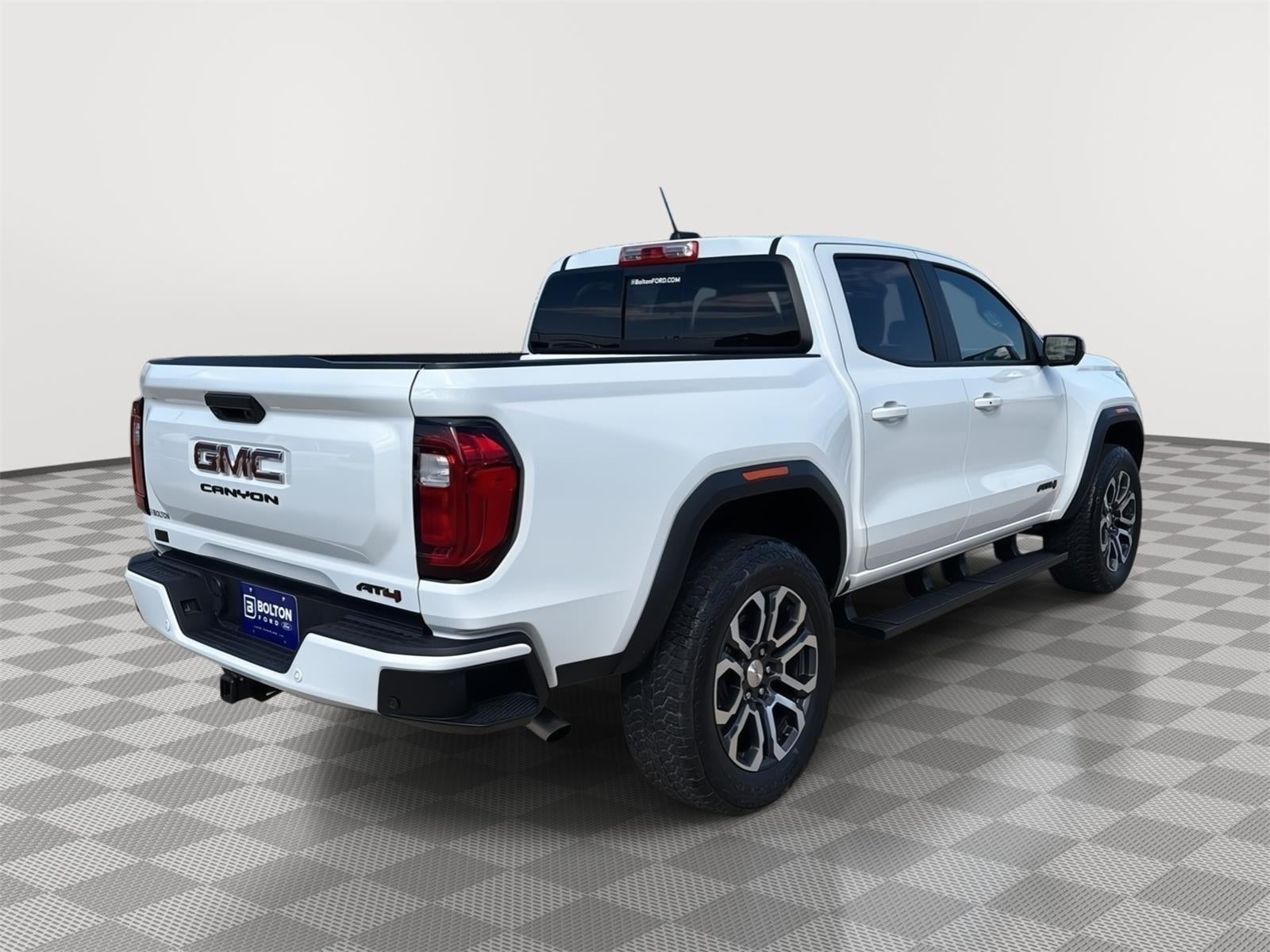 2024 GMC Canyon 4WD AT4
