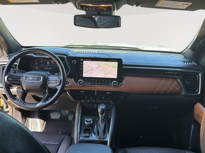 2023 GMC Canyon 4WD AT4