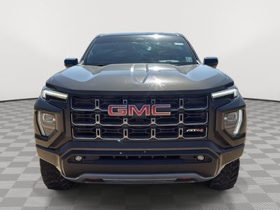 2023 GMC Canyon 4WD AT4