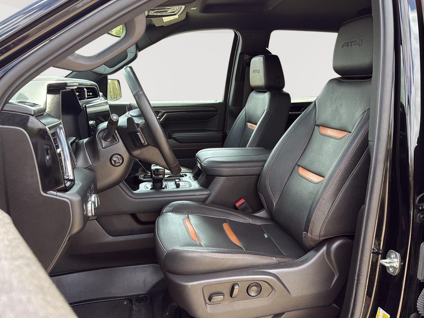 2023 GMC Sierra 1500 AT4