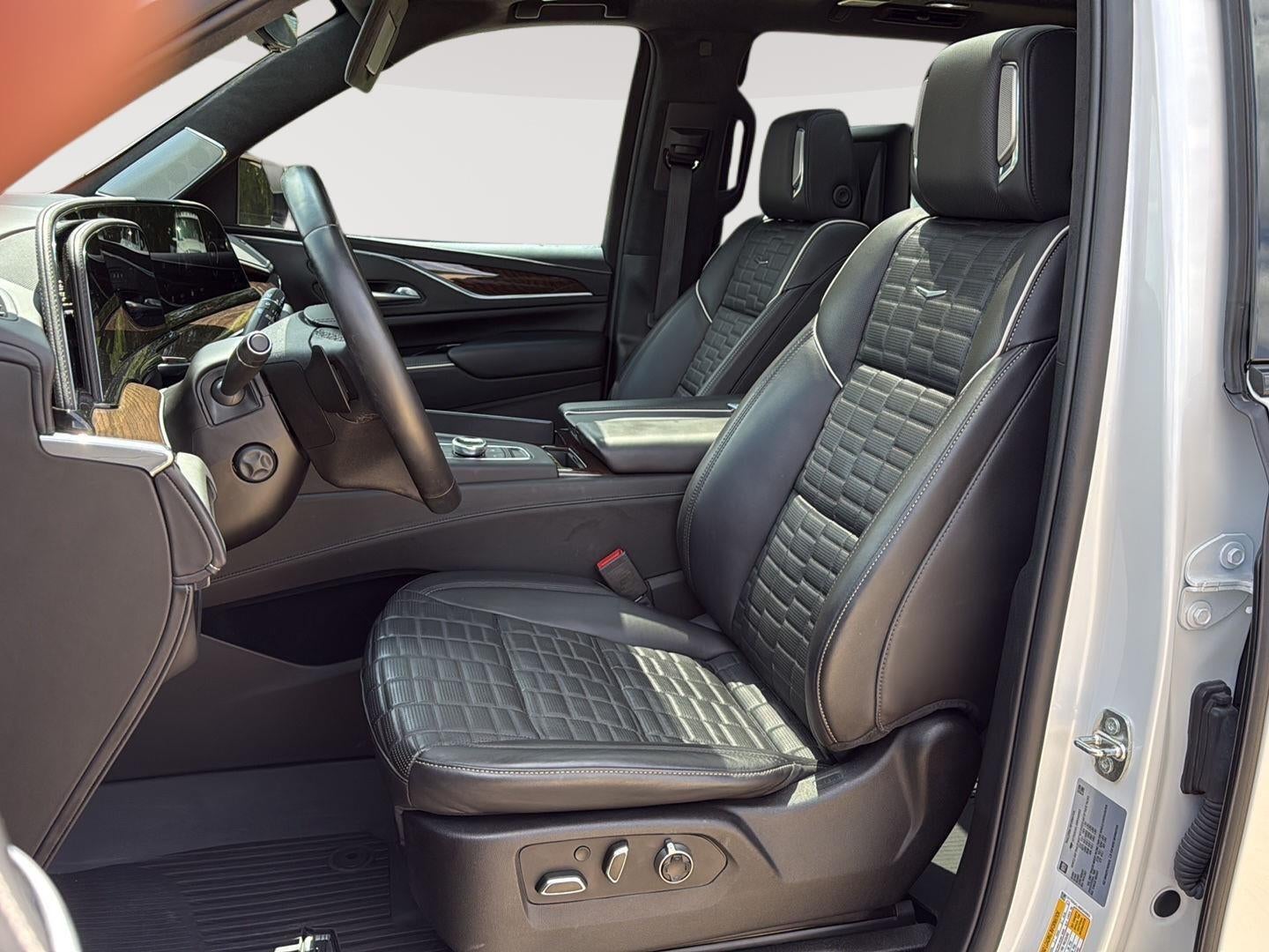 2022 Cadillac Escalade Sport Platinum