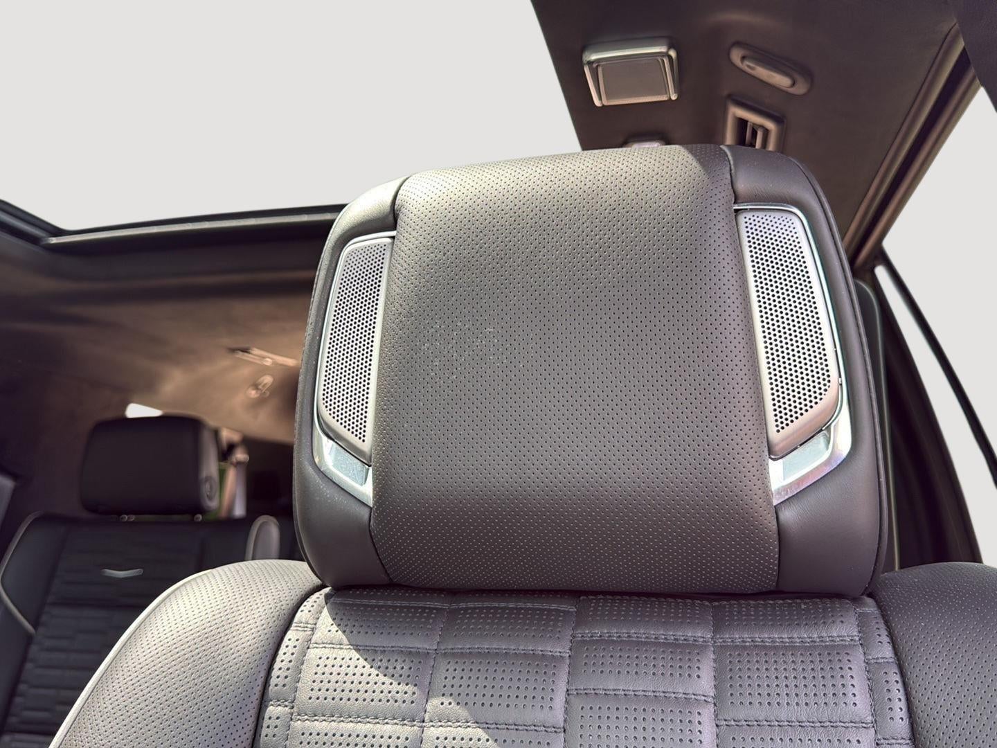 2022 Cadillac Escalade Sport Platinum