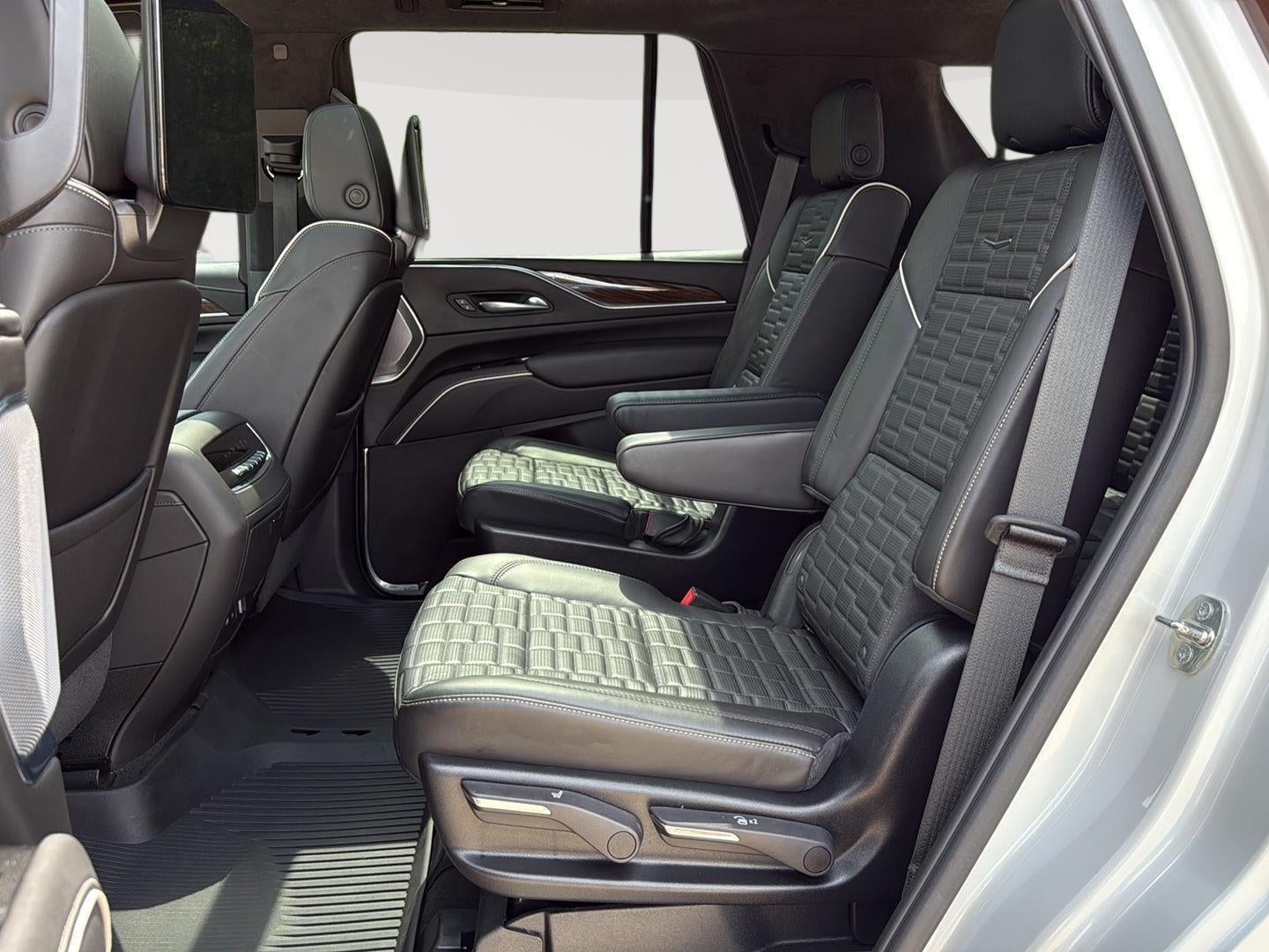 2022 Cadillac Escalade Sport Platinum