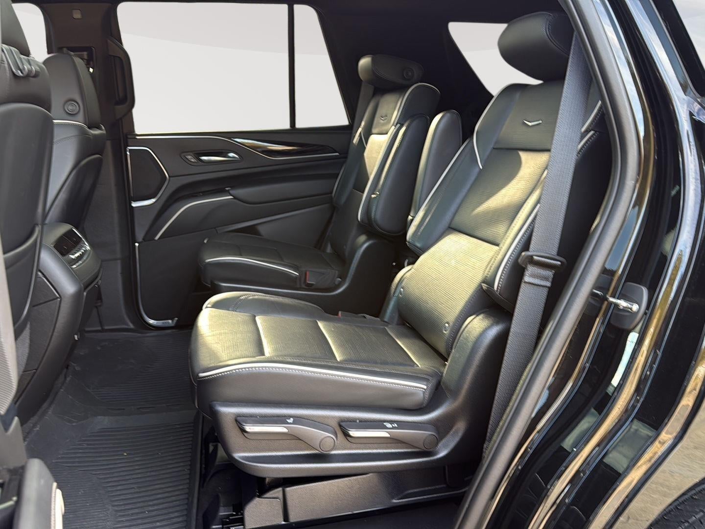 2023 Cadillac Escalade 4WD Sport