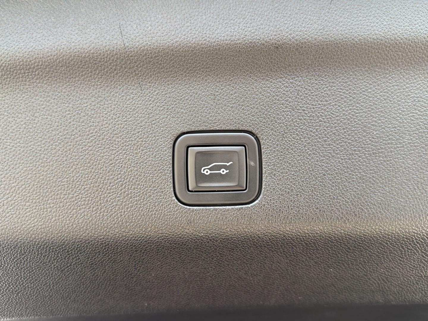 2023 Cadillac Escalade 4WD Sport