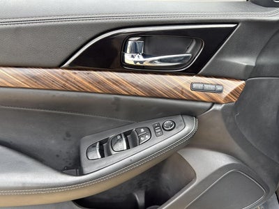 2017 Nissan MAXIMA Base