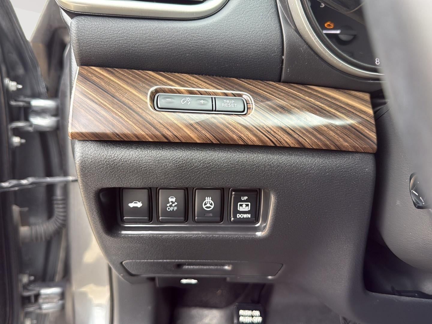 2017 Nissan MAXIMA Base