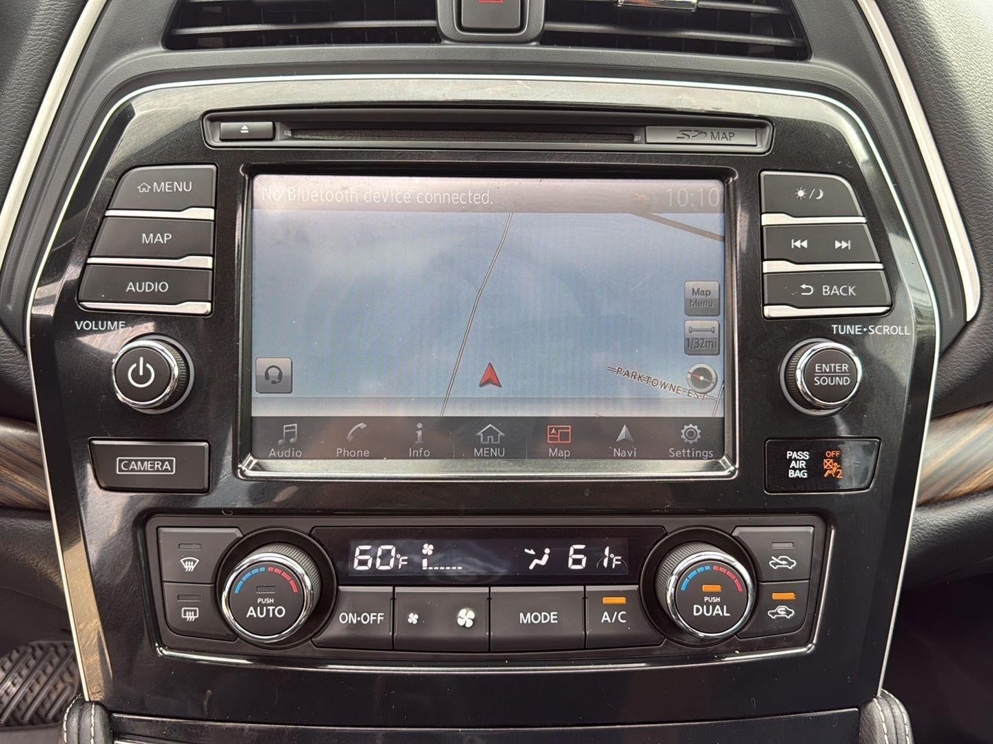 2017 Nissan MAXIMA Base