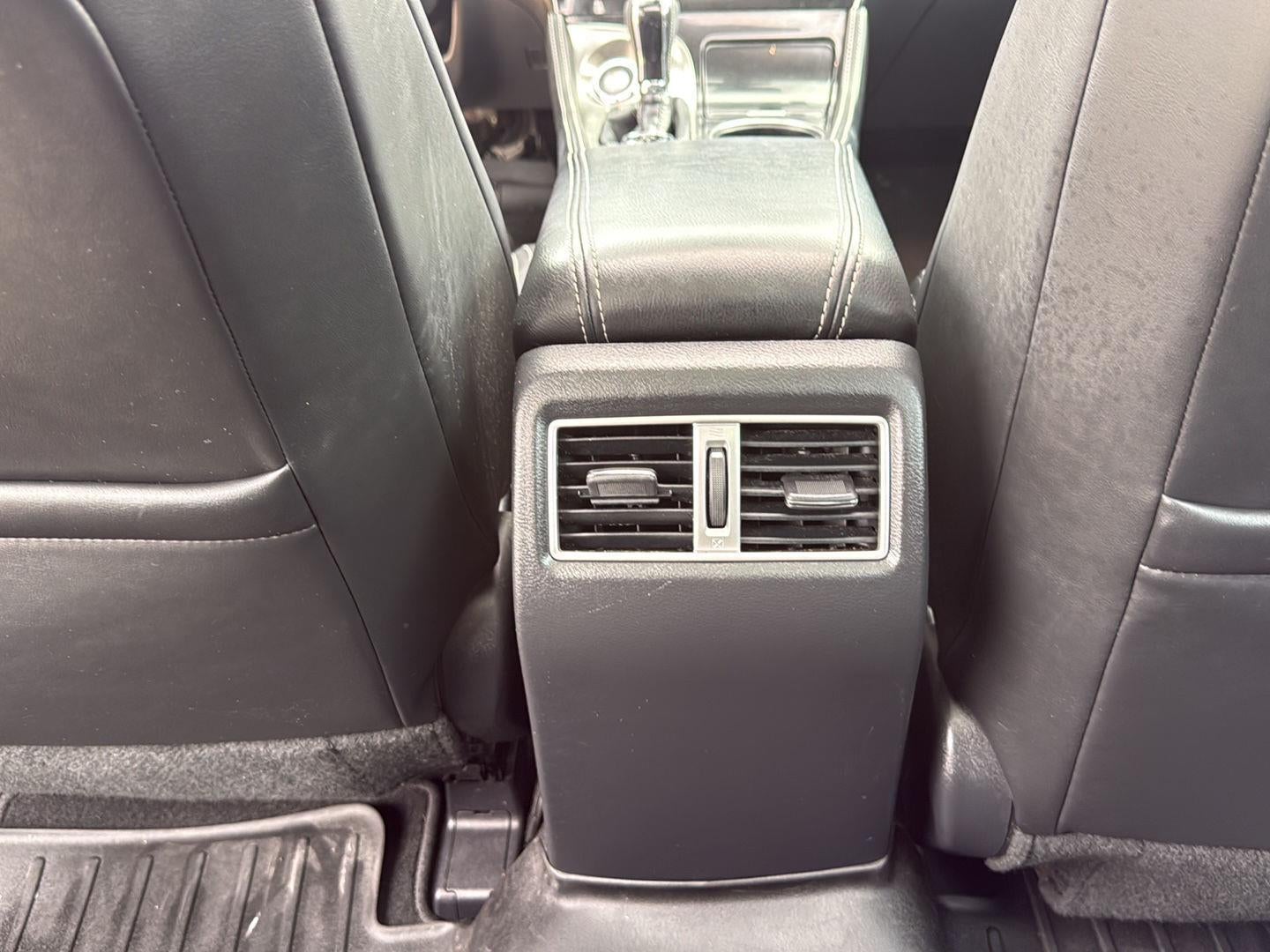 2017 Nissan MAXIMA Base