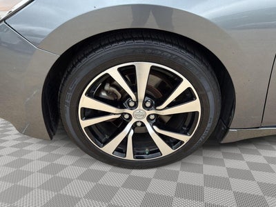 2017 Nissan MAXIMA Base