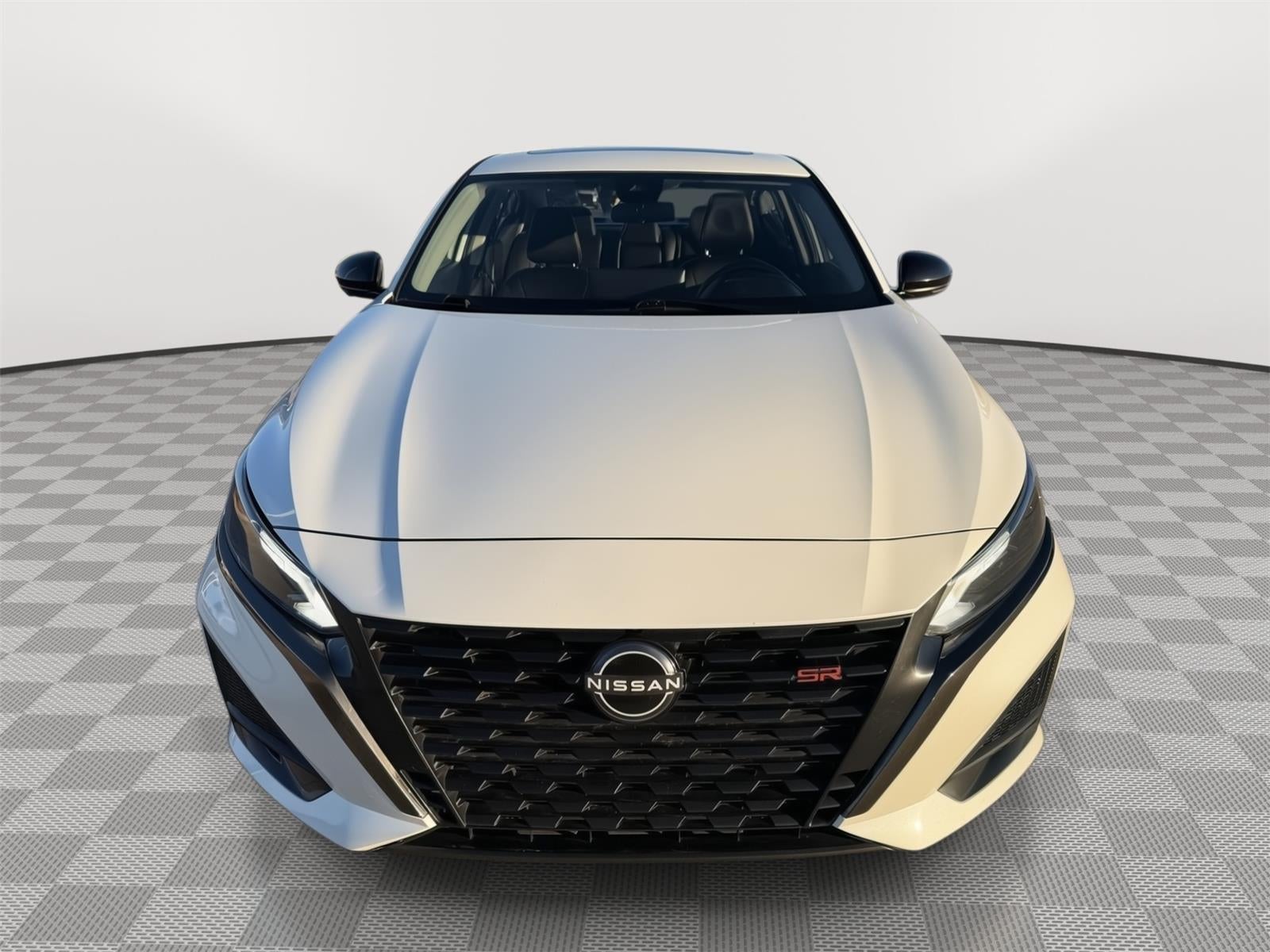 2023 Nissan Altima 2.0 SR