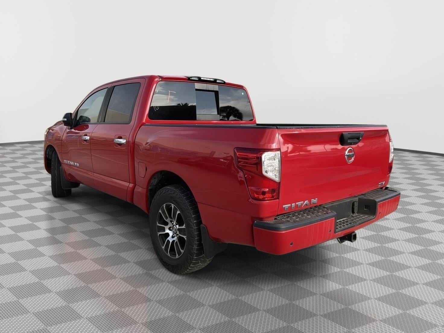 2020 Nissan Titan SV