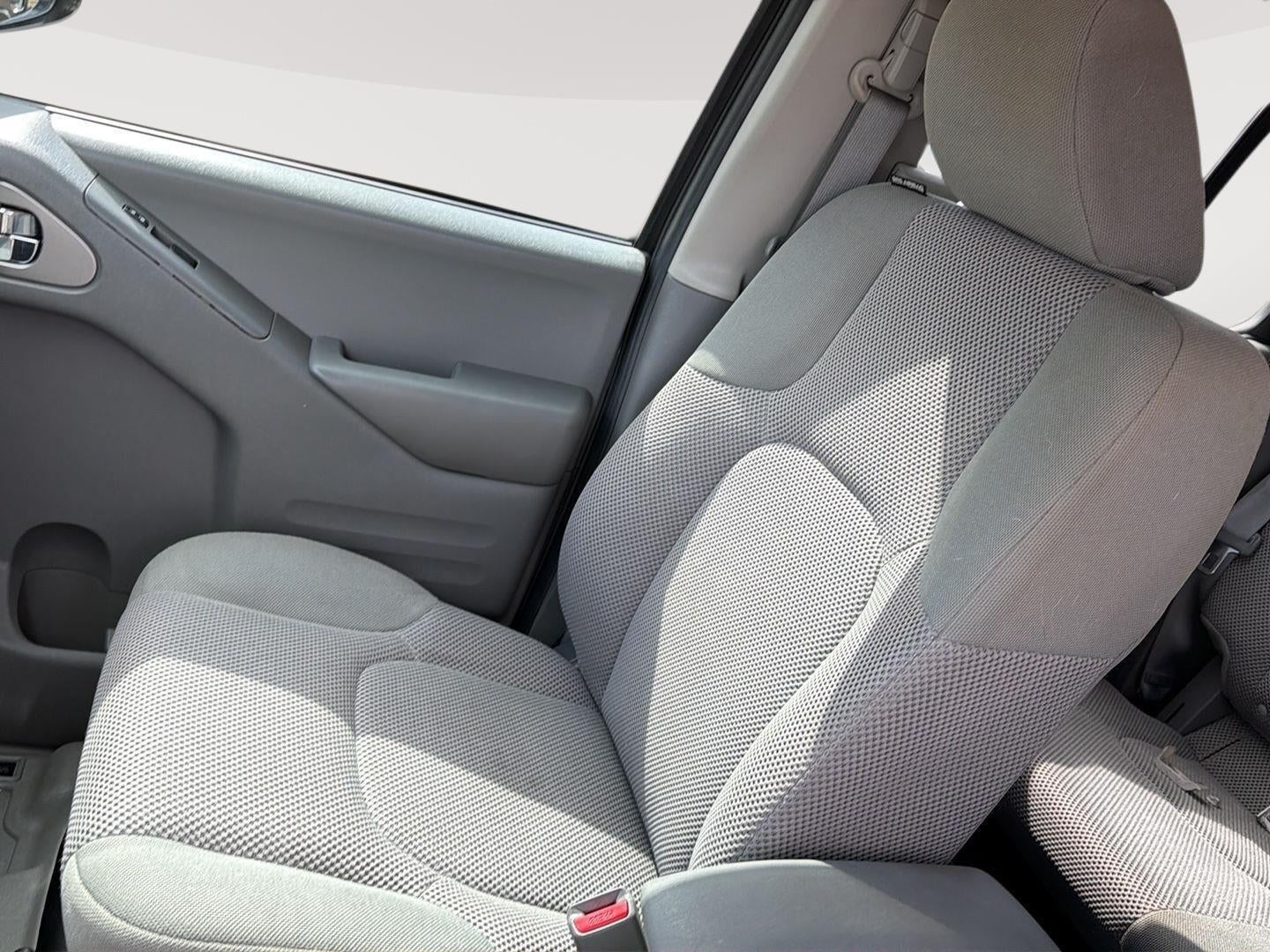 2019 Nissan Frontier PRO-4X Crew Cab 6MT 4WD