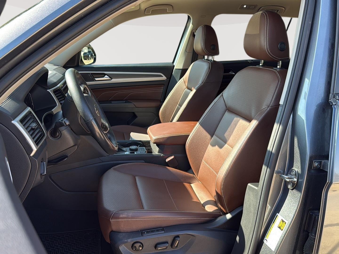 2023 Volkswagen Atlas 3.6L V6 SEL R-Line Black