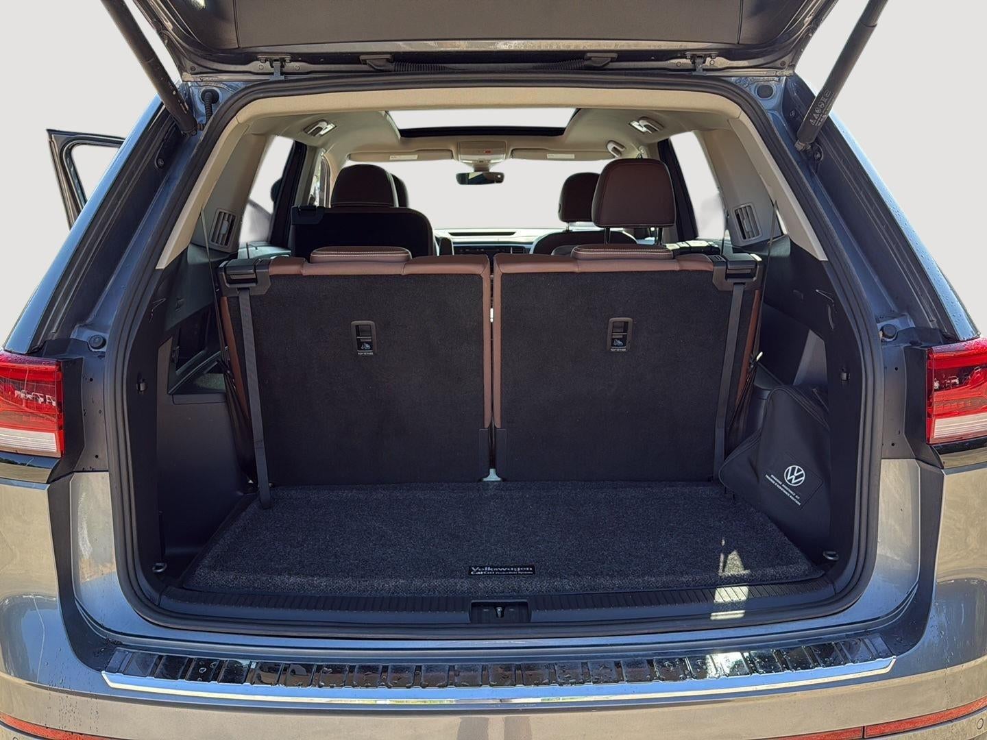 2023 Volkswagen Atlas 3.6L V6 SEL R-Line Black