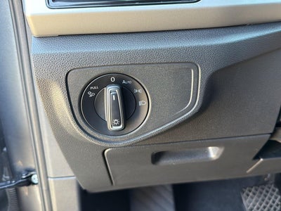 2022 Volkswagen Atlas Cross Sport 2.0T SE w/Technology