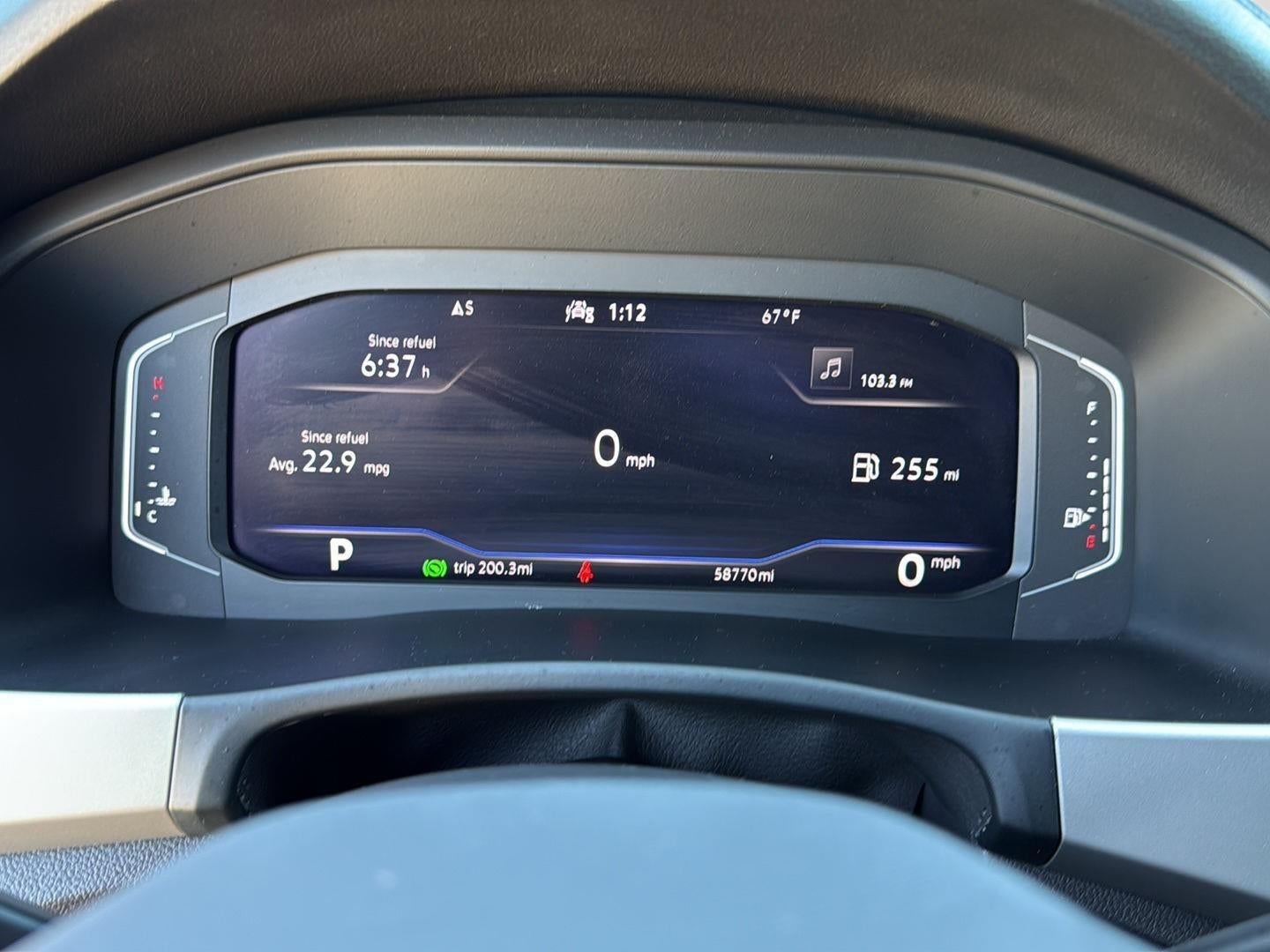 2022 Volkswagen Atlas Cross Sport 2.0T SE w/Technology