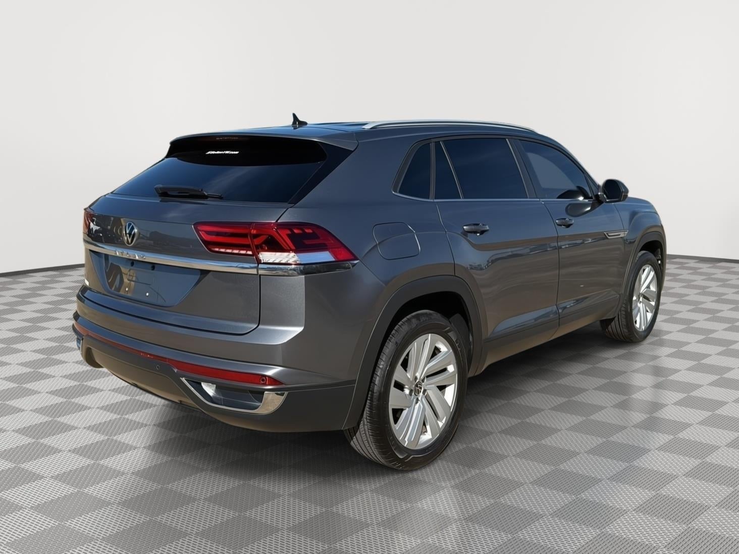 2022 Volkswagen Atlas Cross Sport 2.0T SE w/Technology