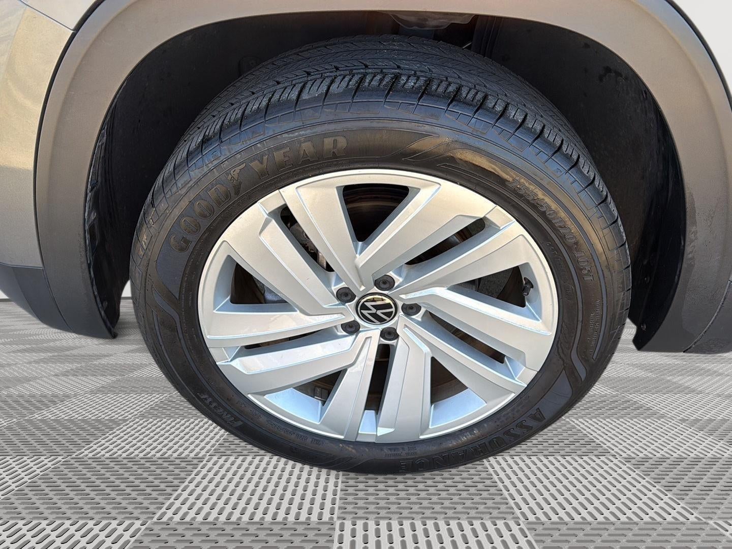 2022 Volkswagen Atlas Cross Sport 2.0T SE w/Technology