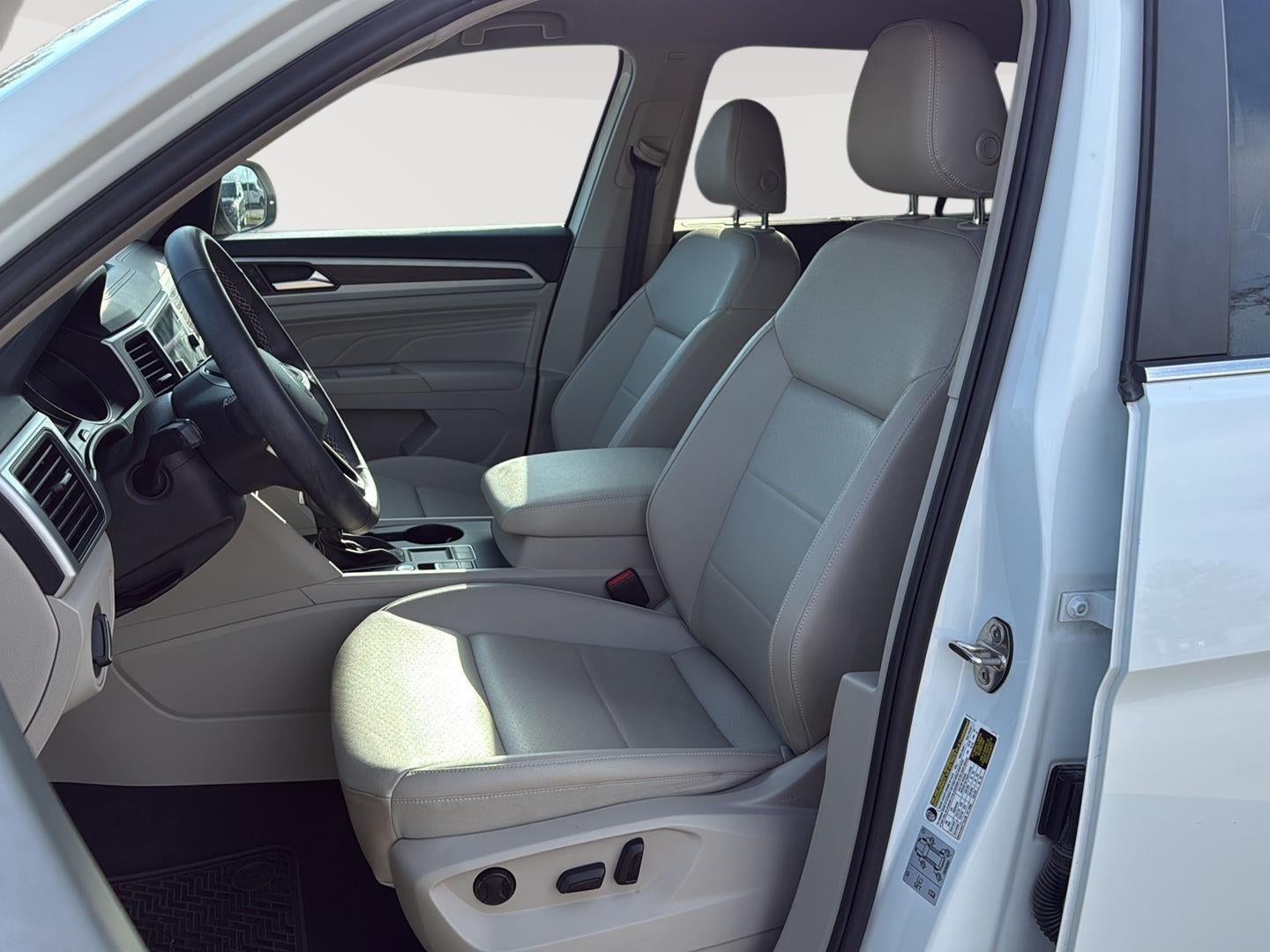 2021 Volkswagen Atlas 3.6L V6 SE w/Technology