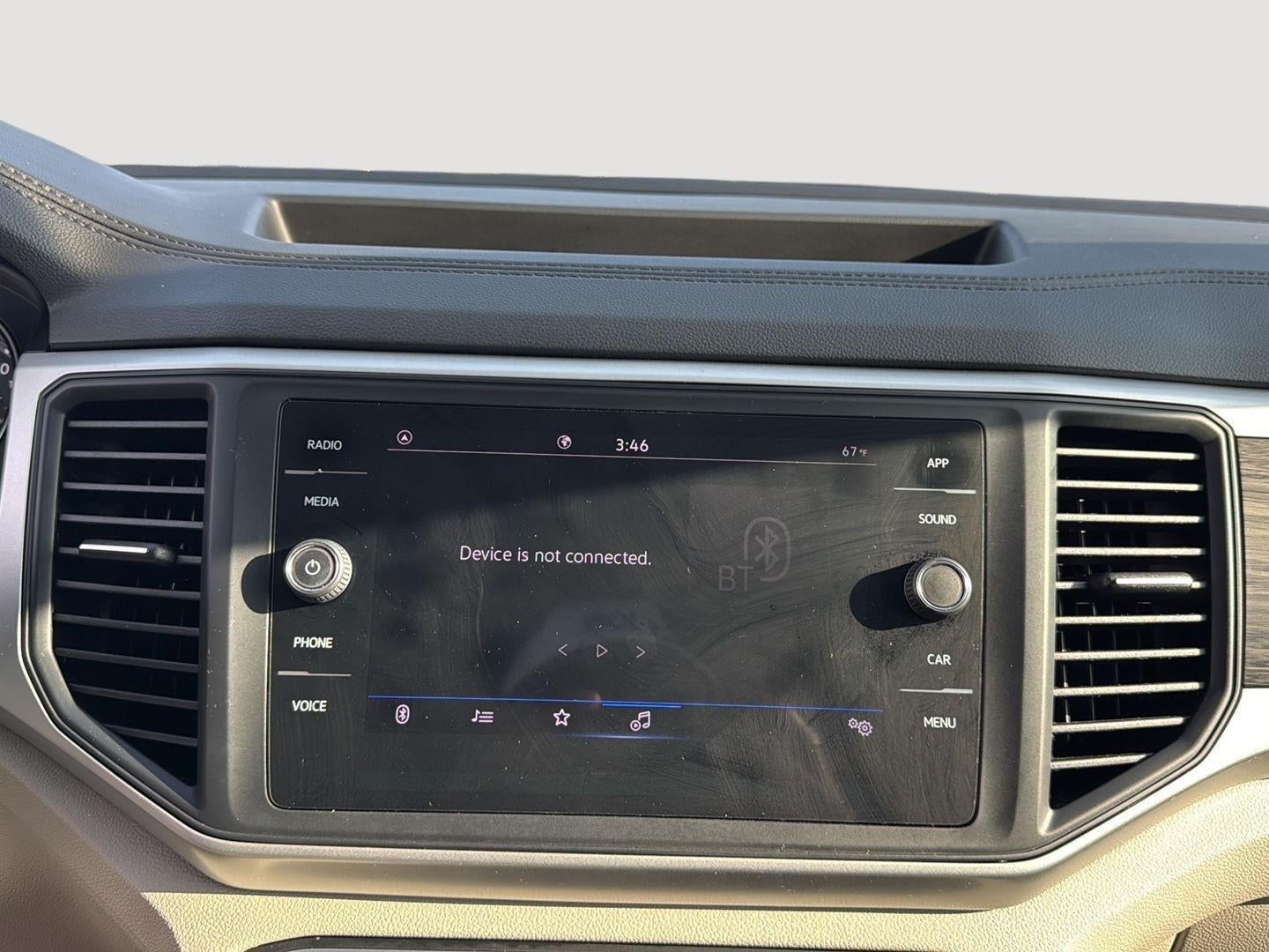 2021 Volkswagen Atlas 3.6L V6 SE w/Technology