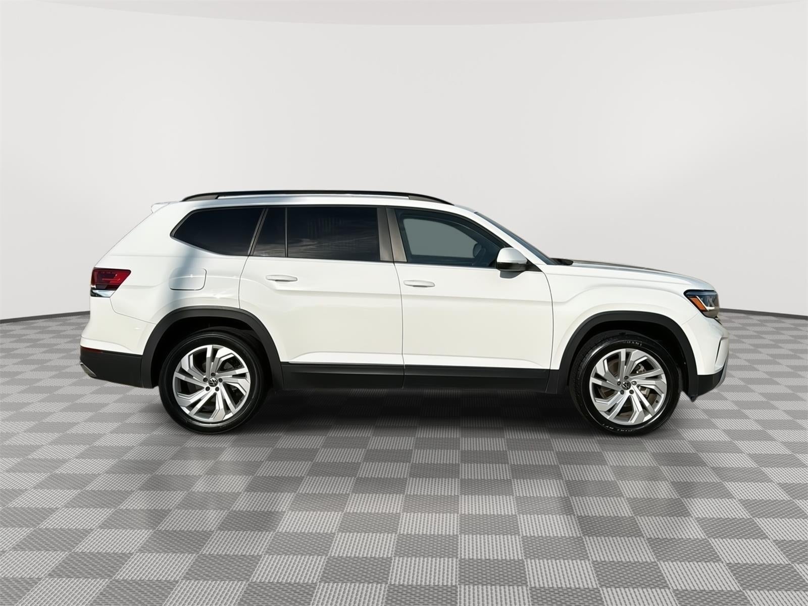 2021 Volkswagen Atlas 3.6L V6 SE w/Technology