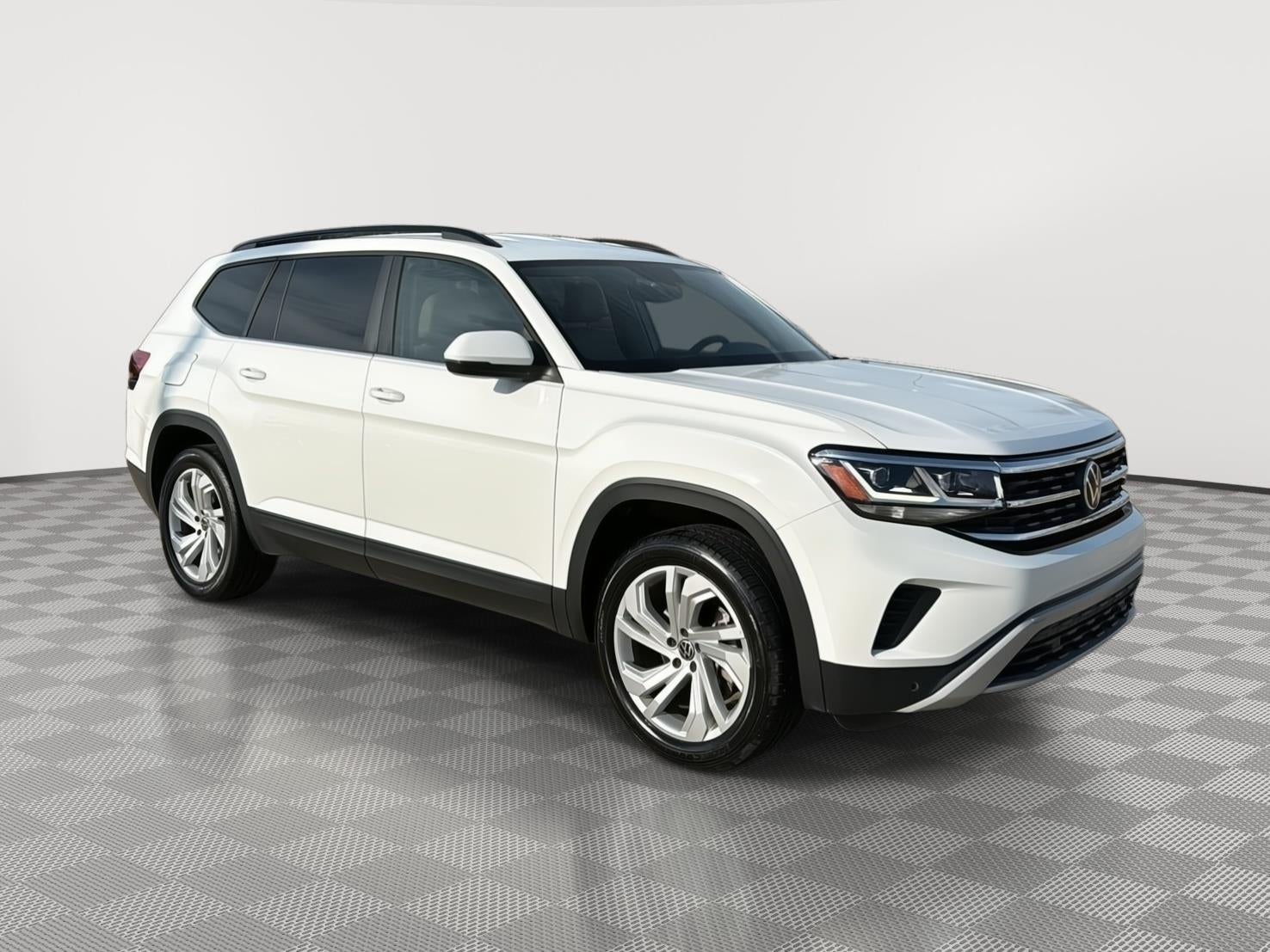 2021 Volkswagen Atlas 3.6L V6 SE w/Technology