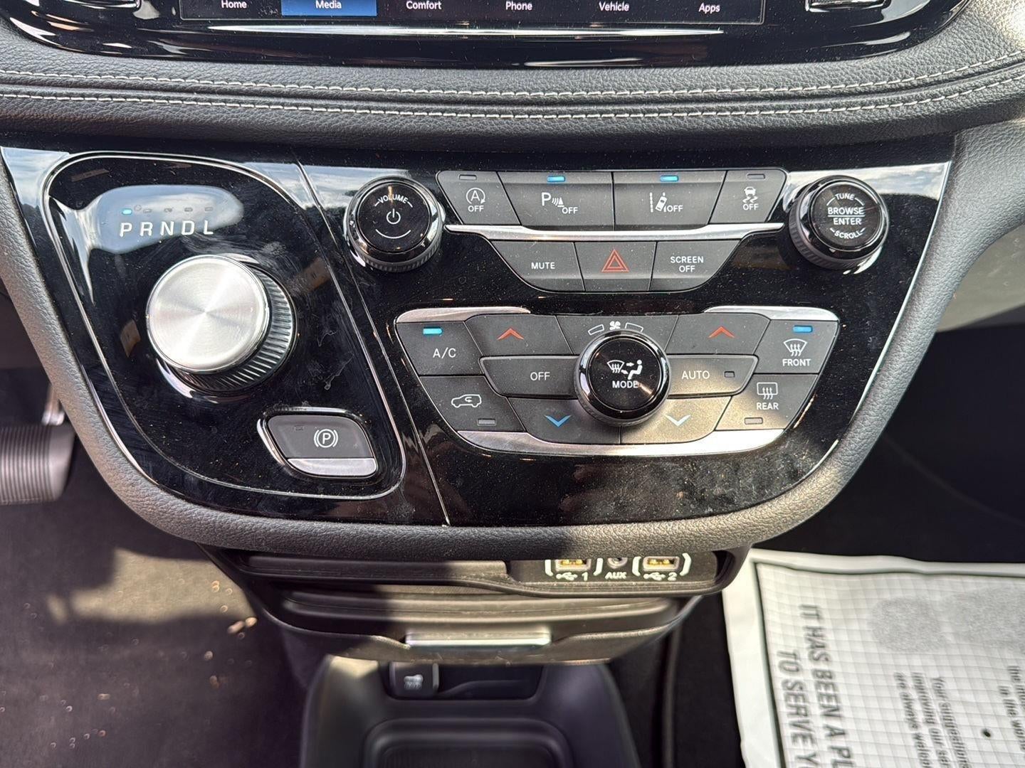 2023 Chrysler Pacifica Touring