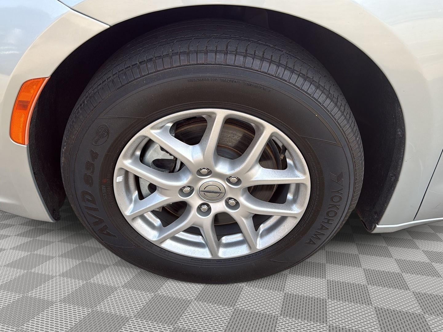 2023 Chrysler Pacifica Touring