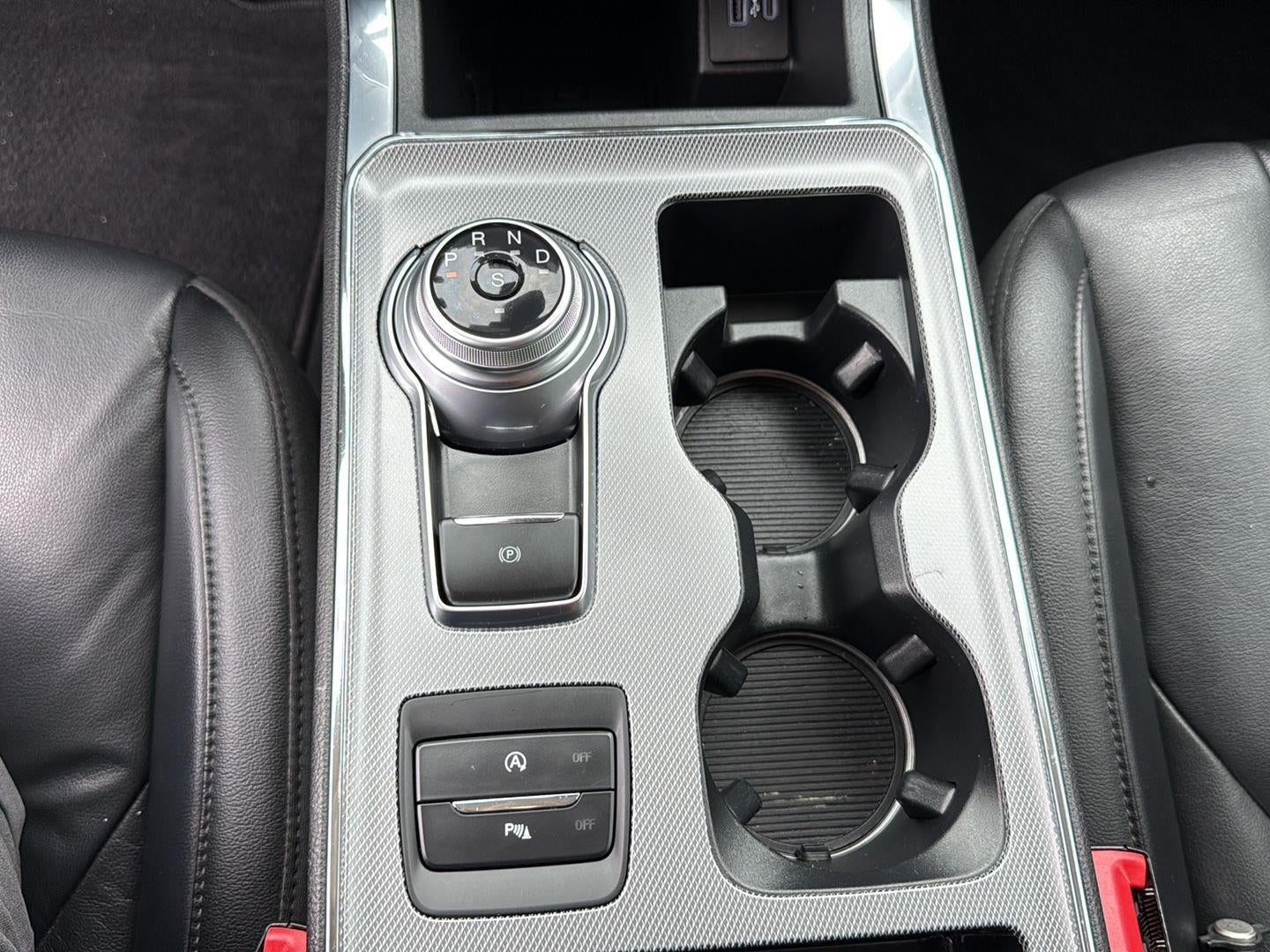 2021 Ford Edge Titanium