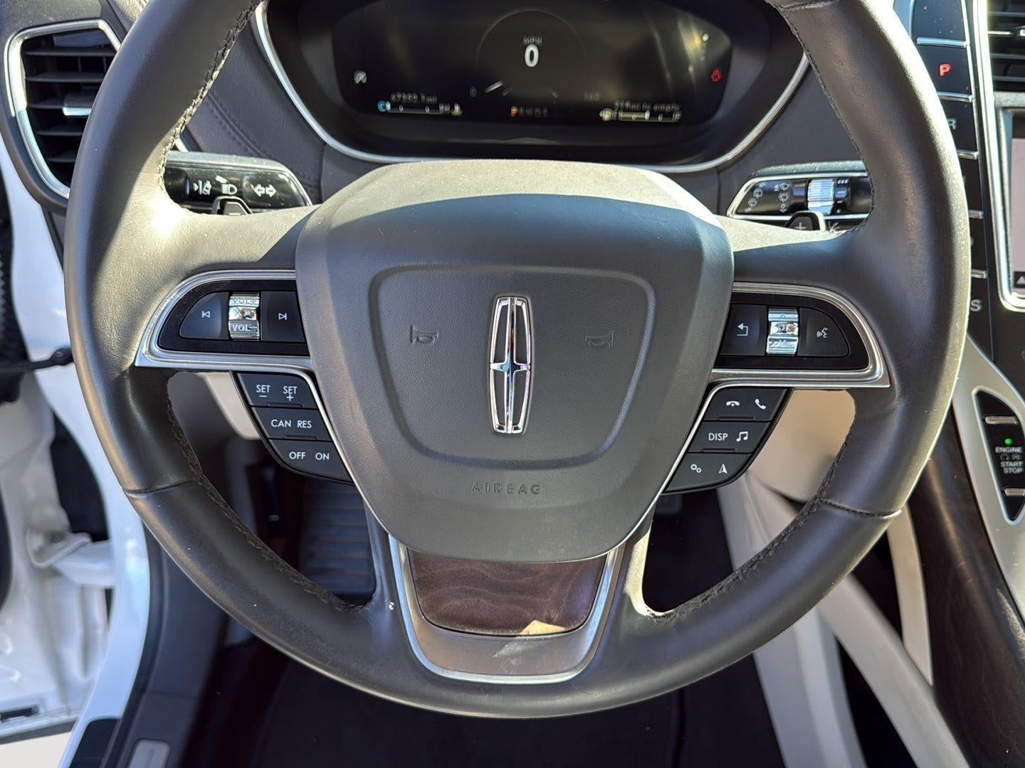 2019 Lincoln Nautilus Select