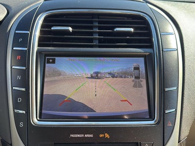 2019 Lincoln Nautilus Select