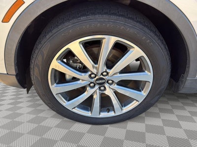 2019 Lincoln Nautilus Select