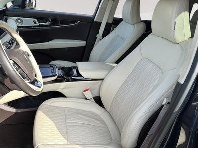 2022 Lincoln Nautilus Black Label