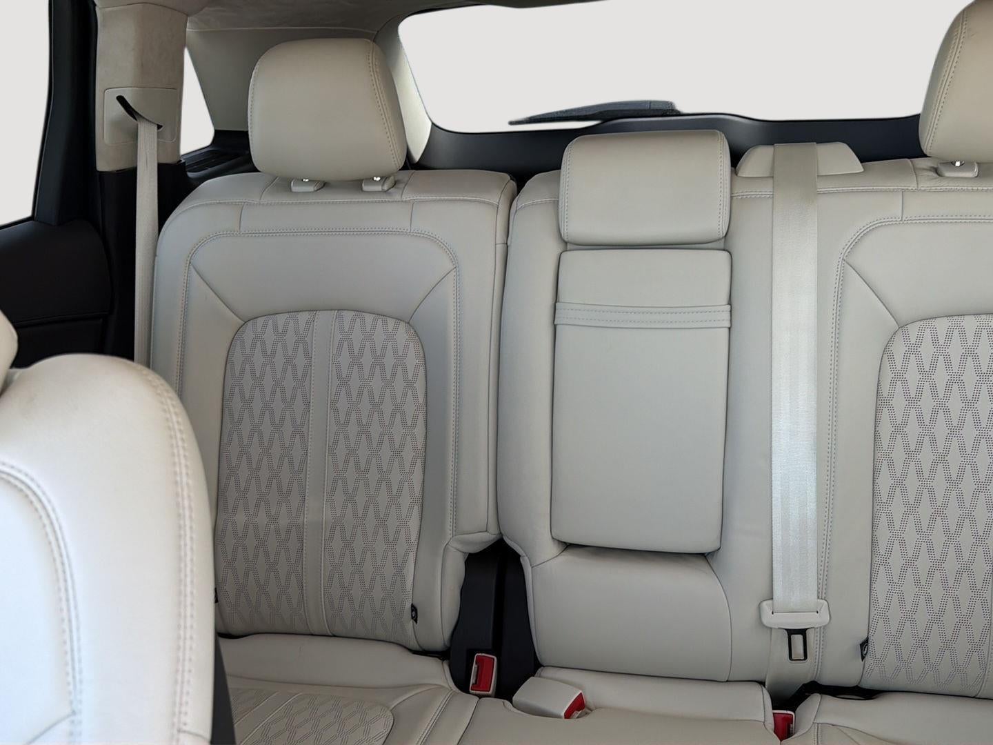 2022 Lincoln Nautilus Black Label