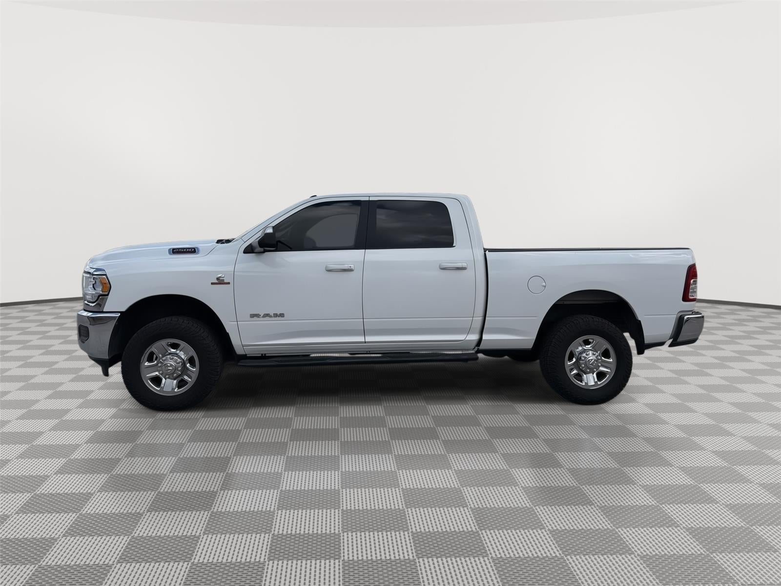 2021 RAM 2500 Big Horn 4x4 Crew Cab 6'4 Box