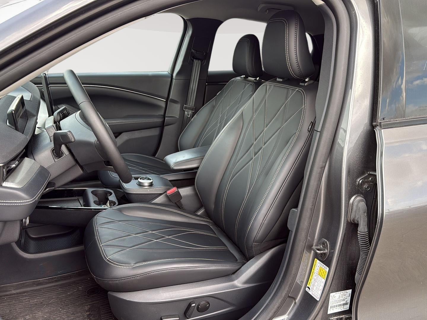 2023 Ford Mustang Mach-E Select