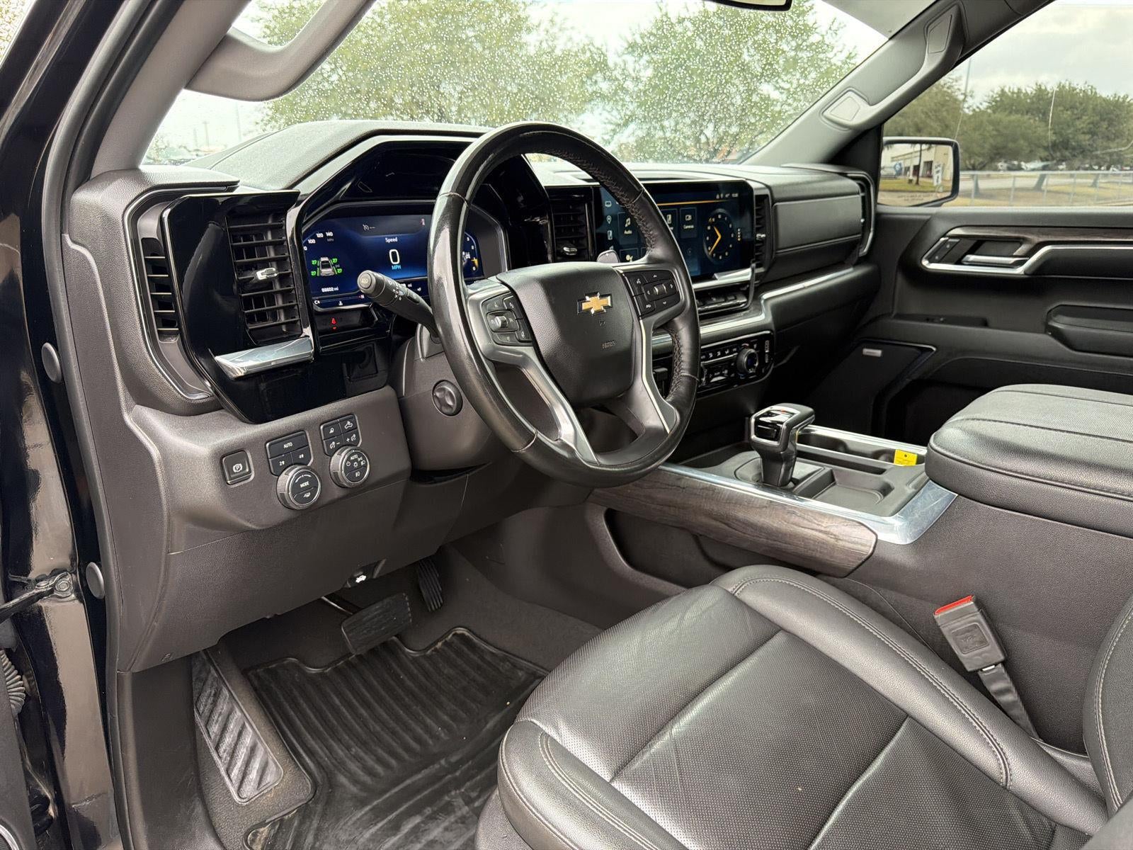 2024 Chevrolet Silverado 1500 LTZ