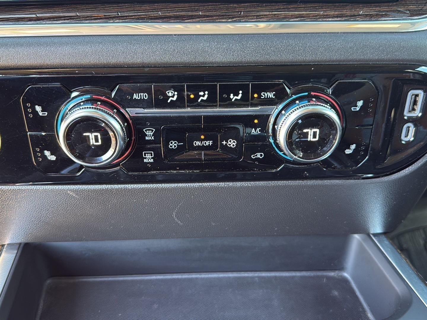 2024 GMC SIERRA 1500 Base