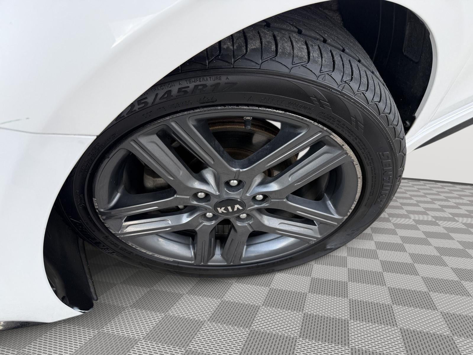 2021 Kia Forte GT-Line