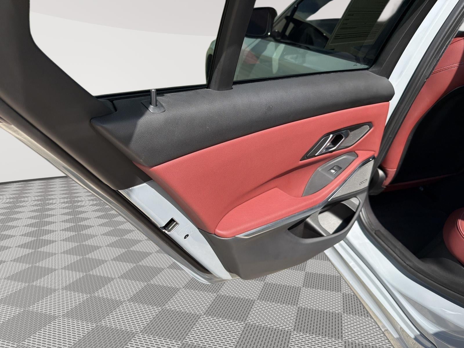 2025 BMW 3 Series M340i