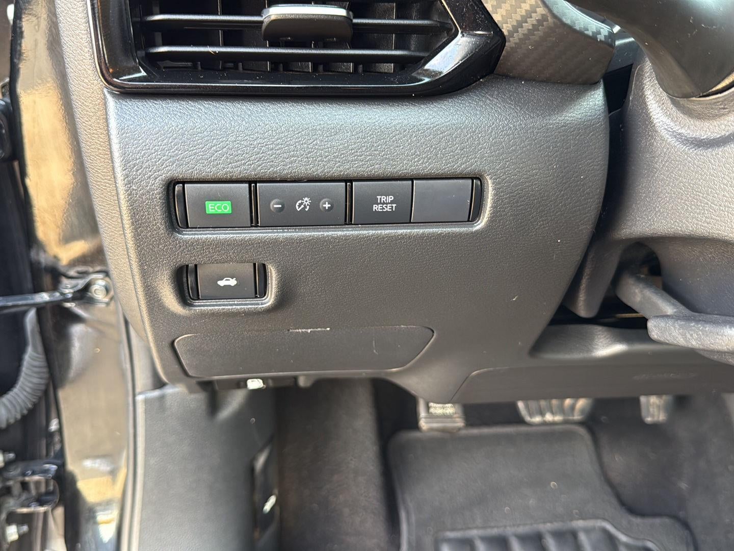 2022 Nissan SENTRA SV CVT