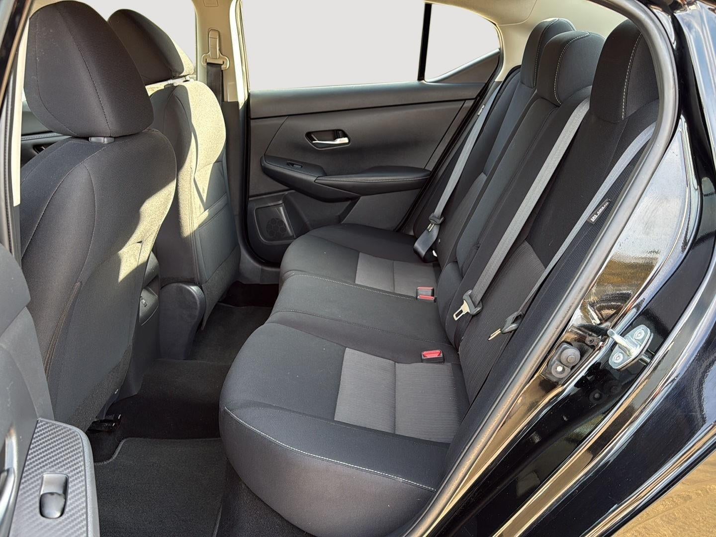 2022 Nissan SENTRA SV CVT