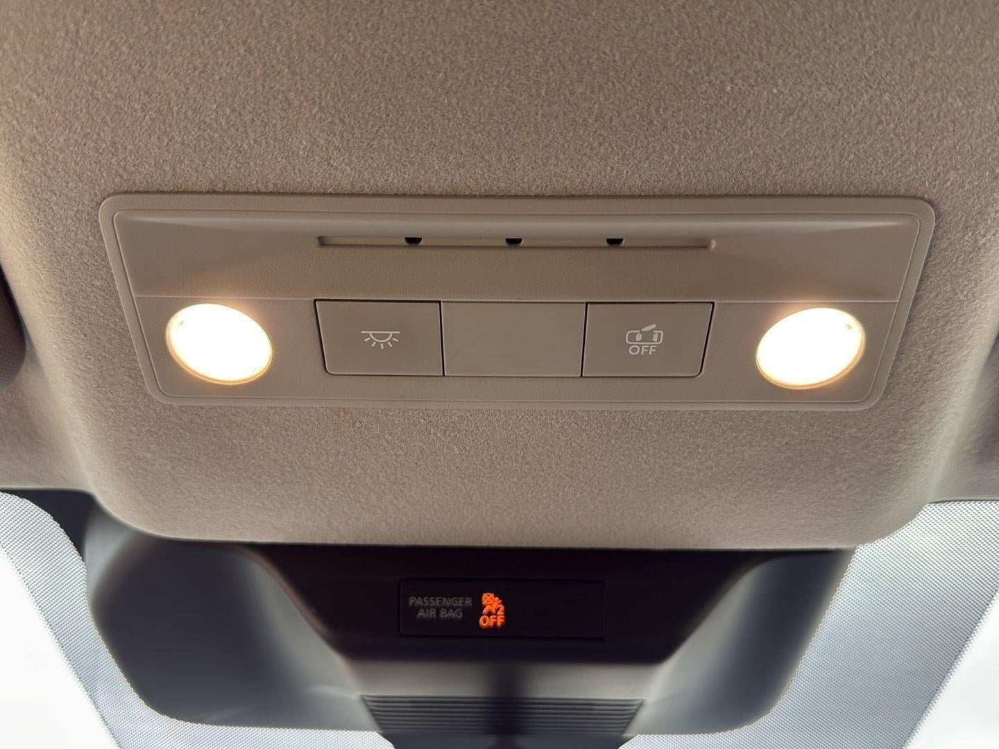 2025 Nissan KICKS Base