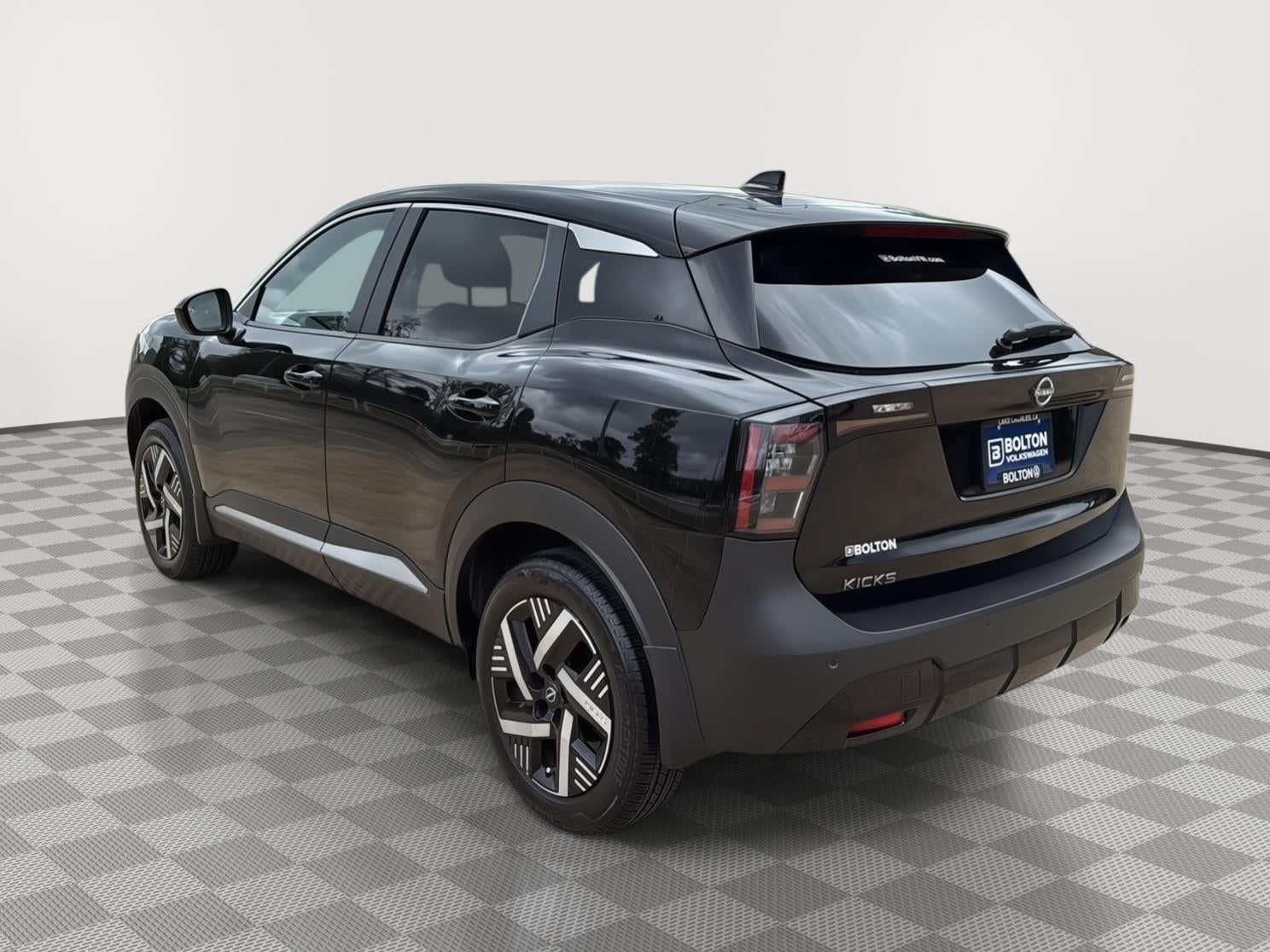 2025 Nissan KICKS Base