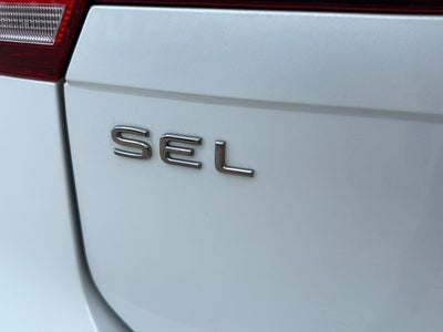 2022 Volkswagen Tiguan SEL R-Line