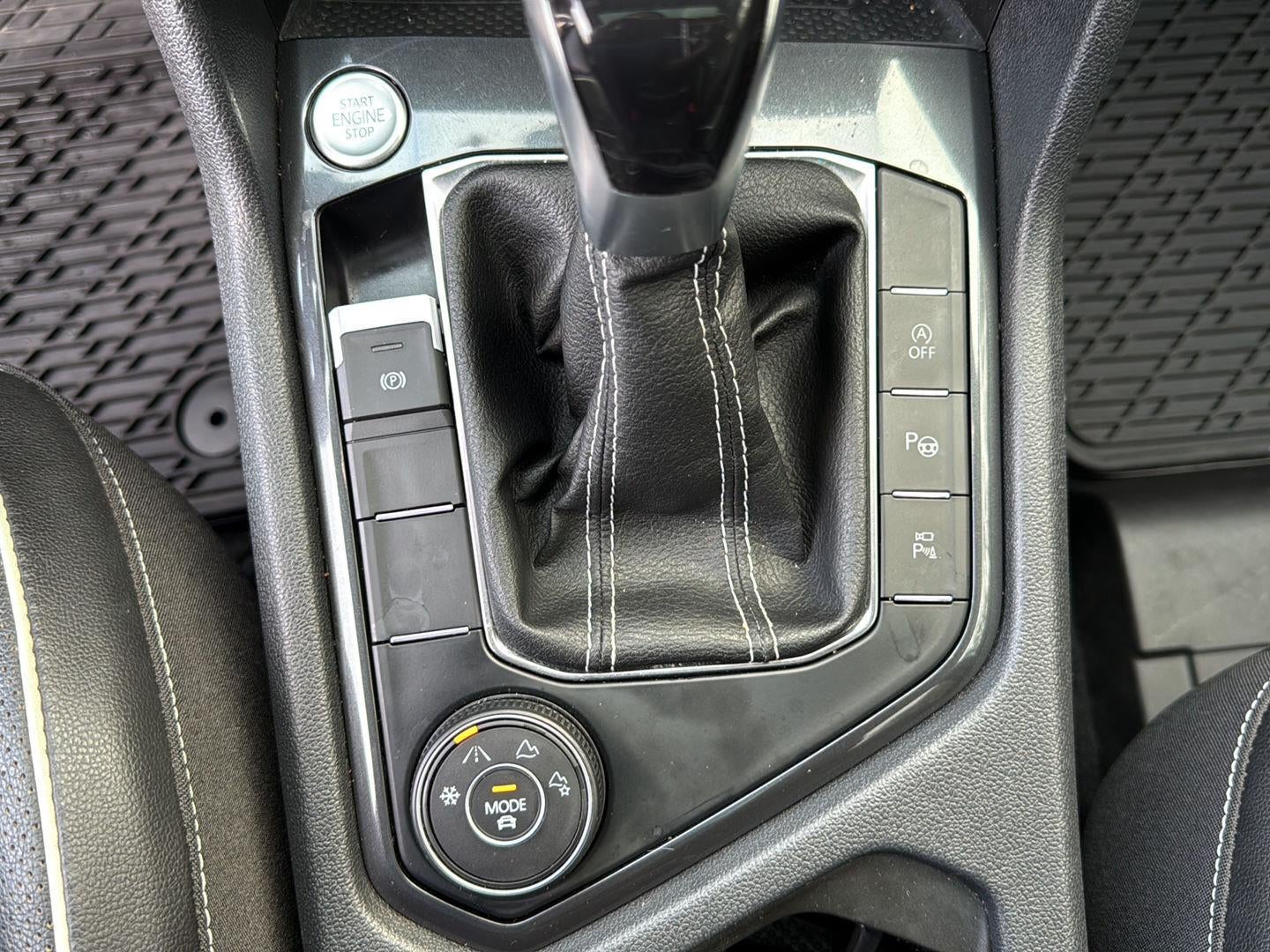 2022 Volkswagen Tiguan SEL R-Line