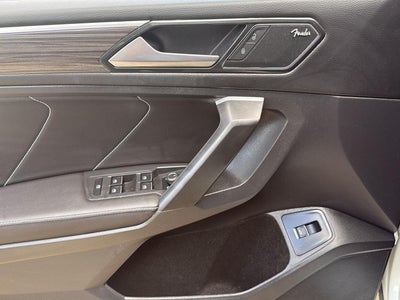 2024 Volkswagen Tiguan SEL R-Line